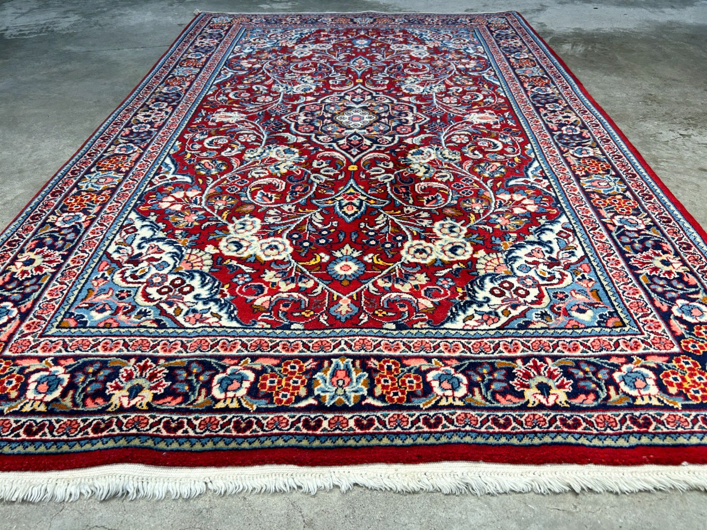 3'5"x5'2" Hand-Knotted 100% Wool Pile Sarouke Rug