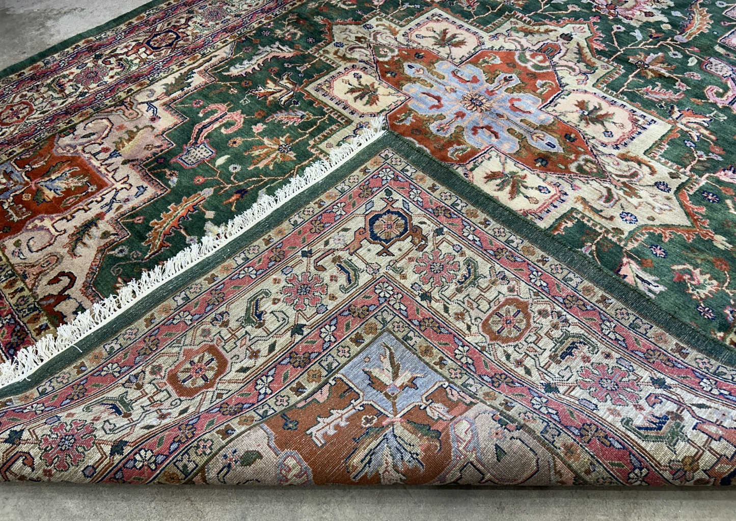 9'x12' Hand-Knotted 100% Wool Pile Herize Rug