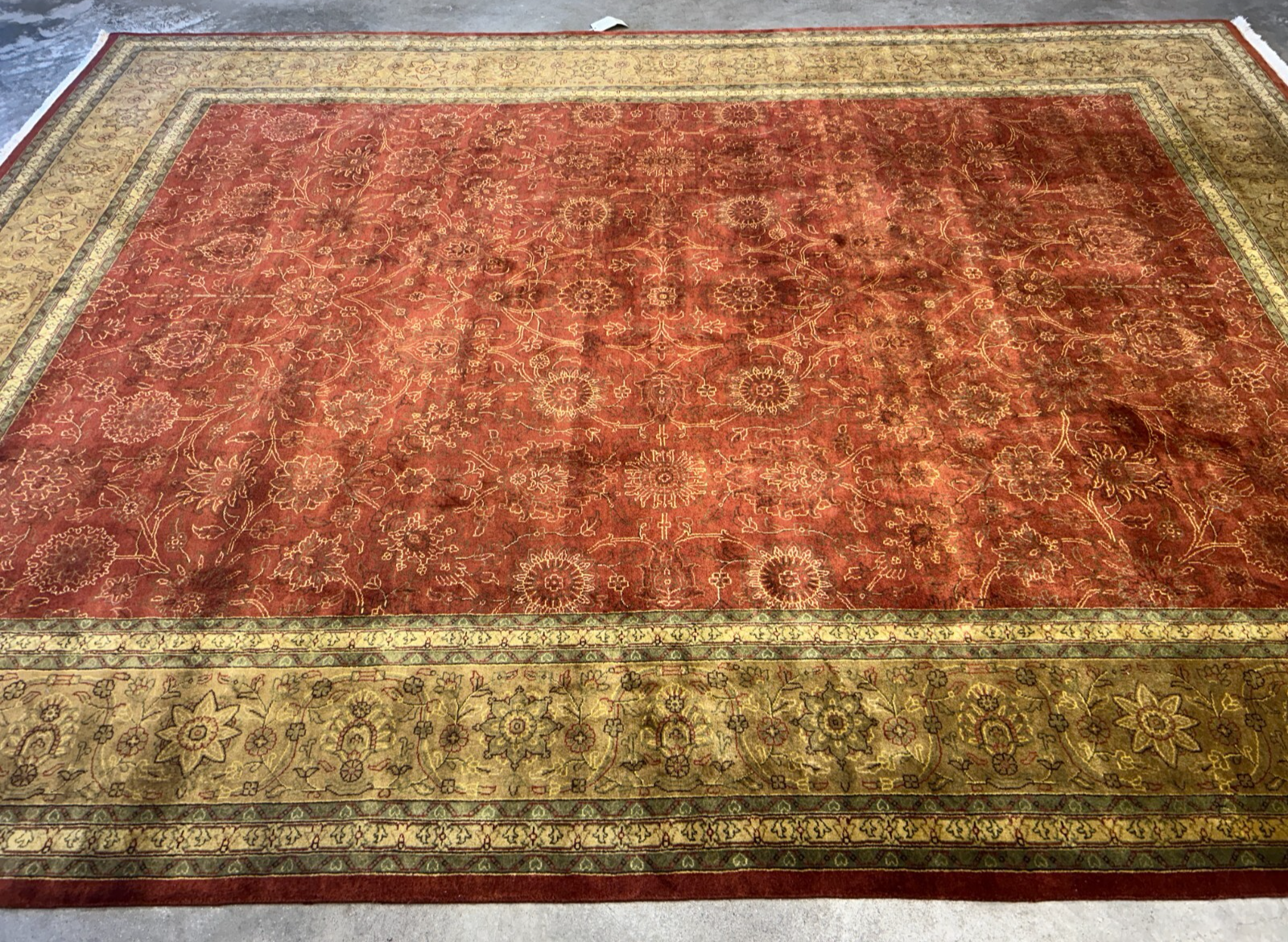9'x12' Hand-Knotted 100% Wool Pile SAFAVIEH Rug