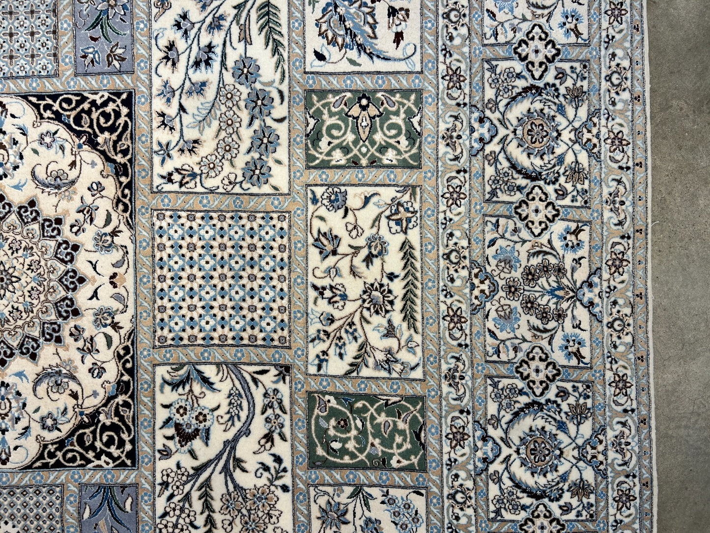 6'9"x10'2" Extra Fine Hand-Knotted Wool & Silk Habibian Naine Rug - Area Carpet