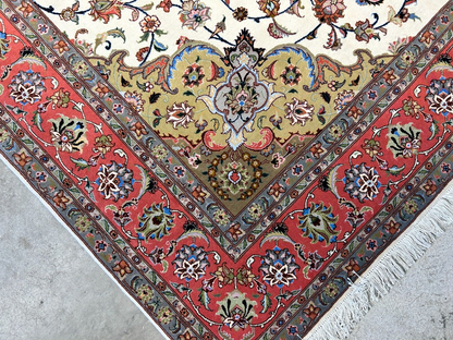 6'9"x8'1" Fine Hand-Knotted Wool & Silk Blend Tabrize Carpet - Area Rug