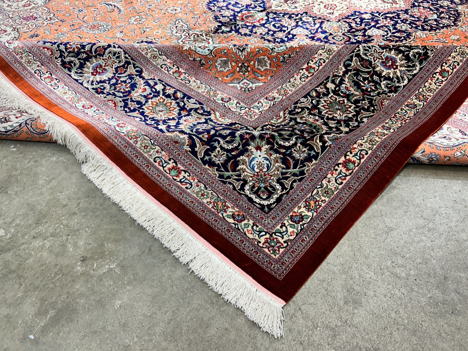 9'10"x13'11" Exquisite Signed Hand-Knotted 100% Silk Qume Rug