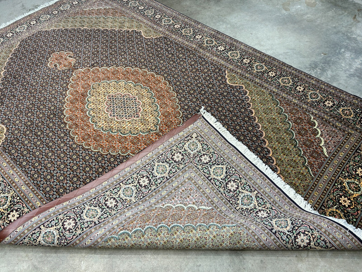 6'7"x9'9" Fine Hand-Knotted Wool & Silk Blend Tabrize Mahi Carpet - Area Rug