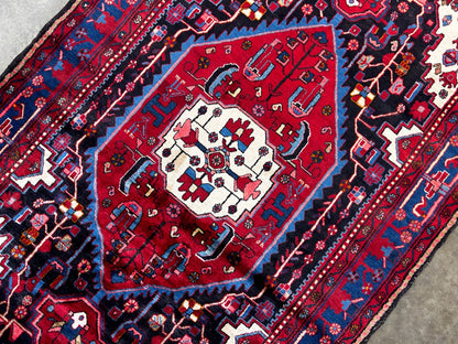 5'8" x 10'11" Hand-Knotted 100% Lamb Wool Pile Hamadane Area Rug - Carpet