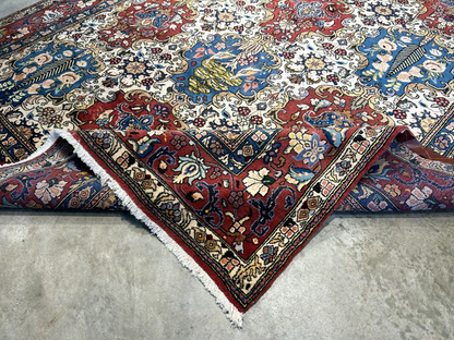6'10"x10'2" Hand-Knotted 100% Lamb Wool Bakhtiarie Carpet - Area Rug