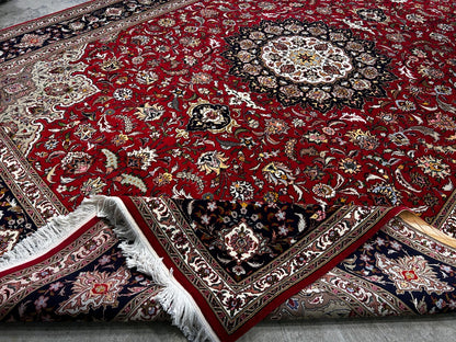 9'x11'9" Fine Hand-Knotted Wool & Silk Tabrize Area Rug - Carpet