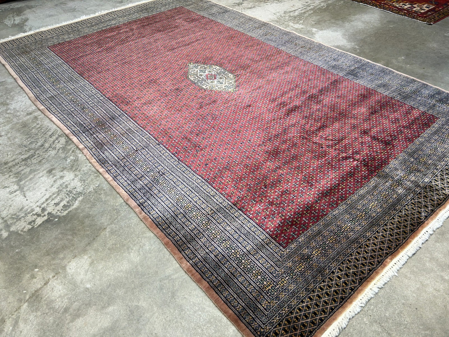 6'x9' Vintage Old Hand-Knotted Wool Oriental Rug - Area Carpet