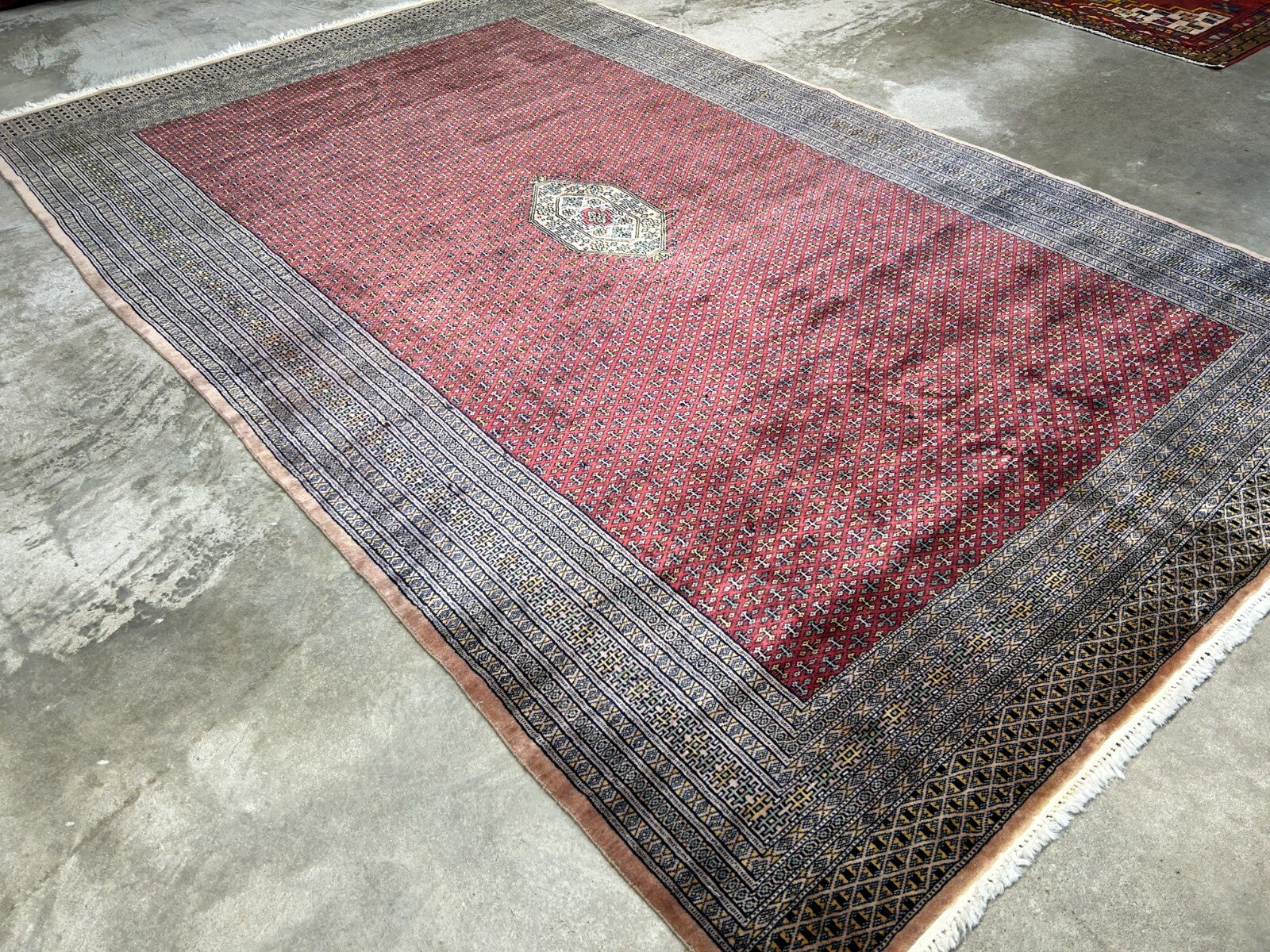 6'x9' Vintage Old Hand-Knotted Wool Oriental Rug - Area Carpet