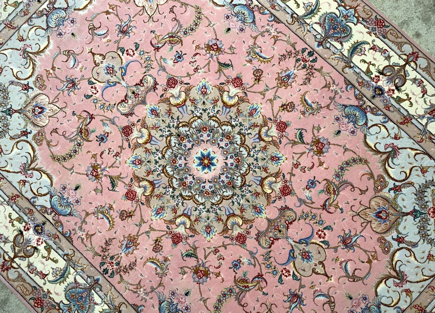 5'x7'2" Very Fine Hand-Knotted Wool & Silk Blend Tabrize Carpet - Area Rug