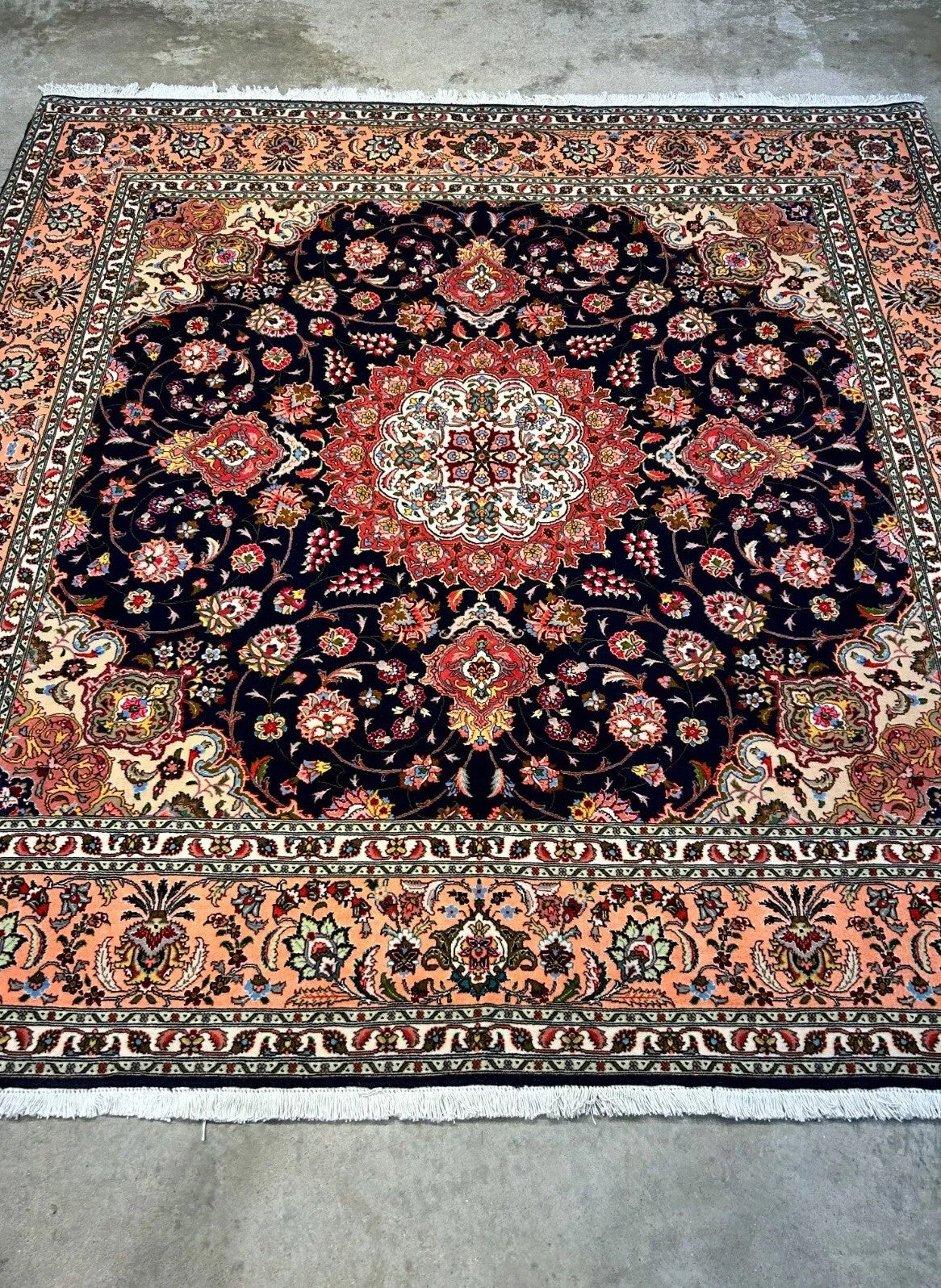 6'5"x6'7" Fine Hand-Knotted Wool & Silk Tabrize Rug - Area Carpet