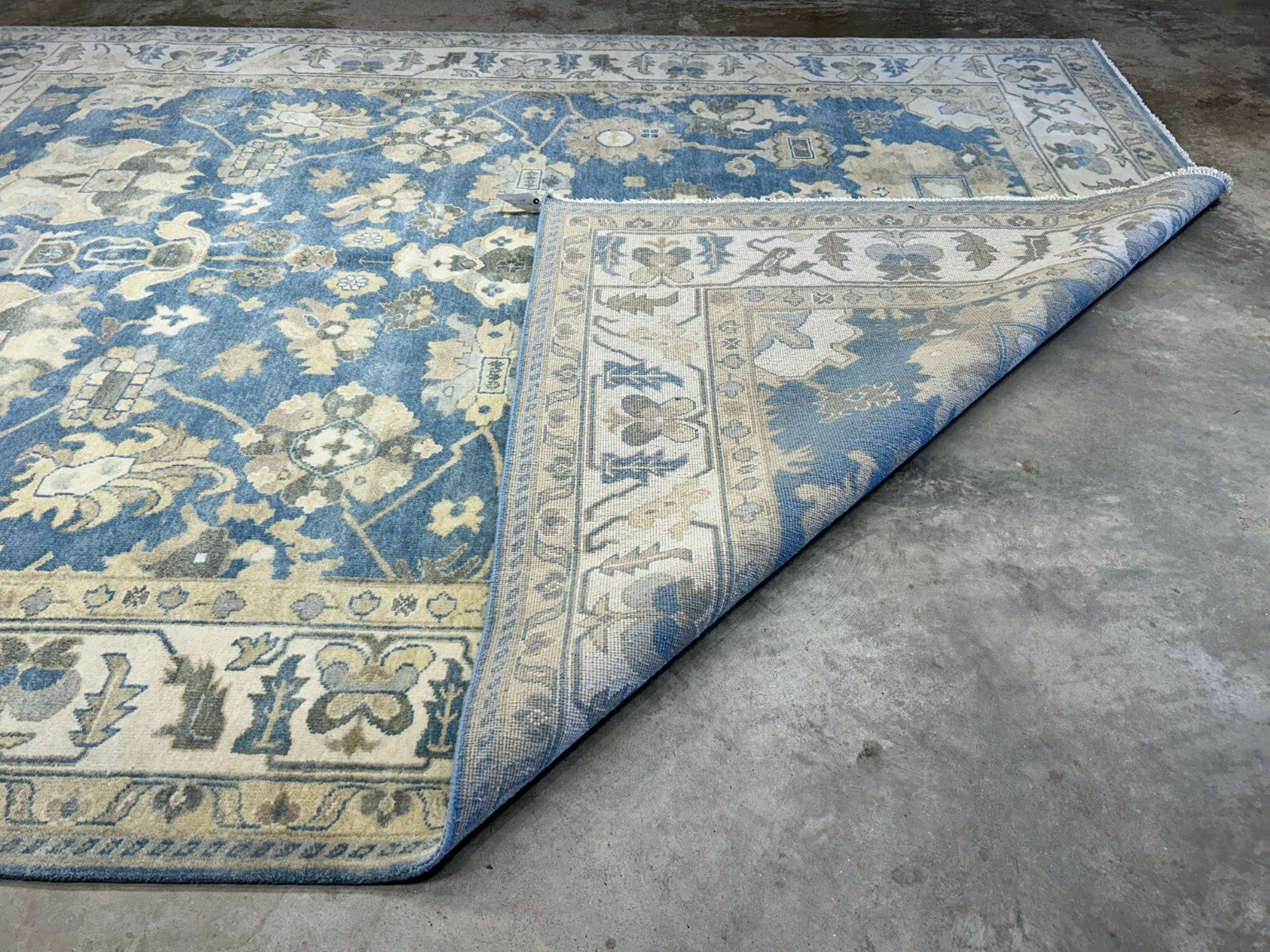 9'1"x12'2" Hand-Knotted 100% Wool Pile Oushak Rug