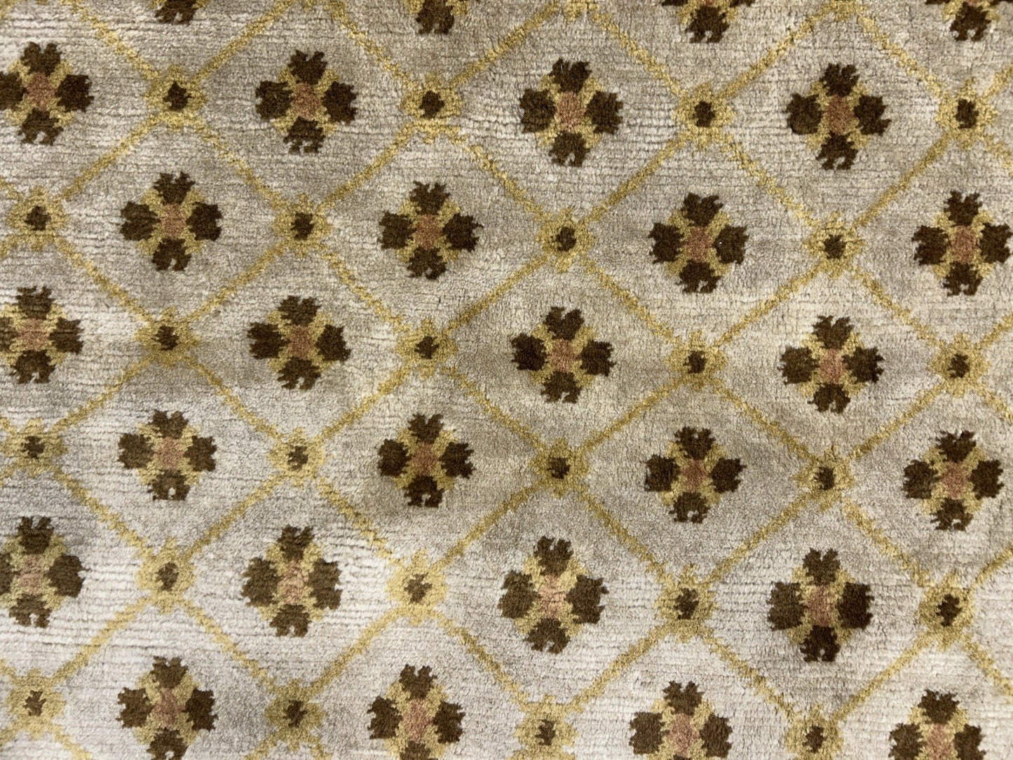 8’2”x10’1” Hand-Knotted 100% Wool Pile Oriental Area Rug - Carpet