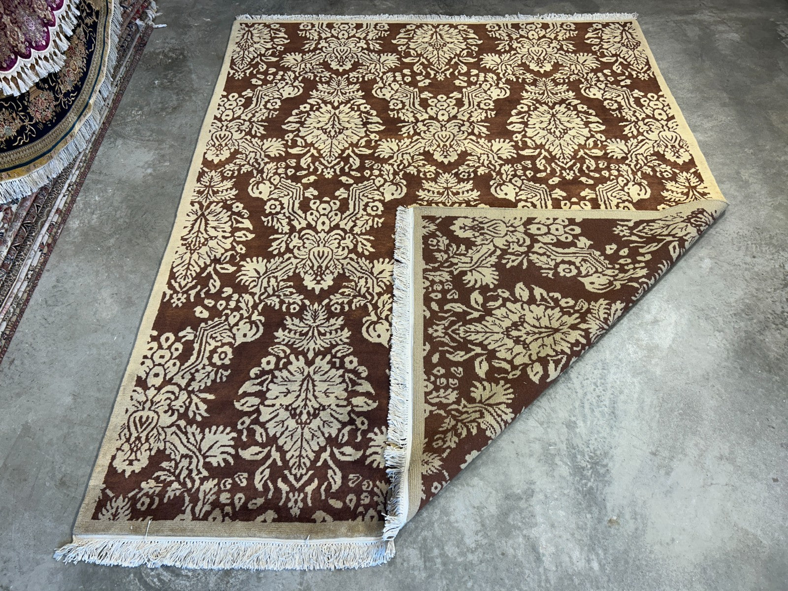 7'11"x9'11" Hand-Knotted 100% Wool Pile Tibetian Area Rug - Carpet