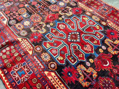 5'0" x 9'10" Hand-Knotted 100% Wool Carpet - Nahavande Area Rug