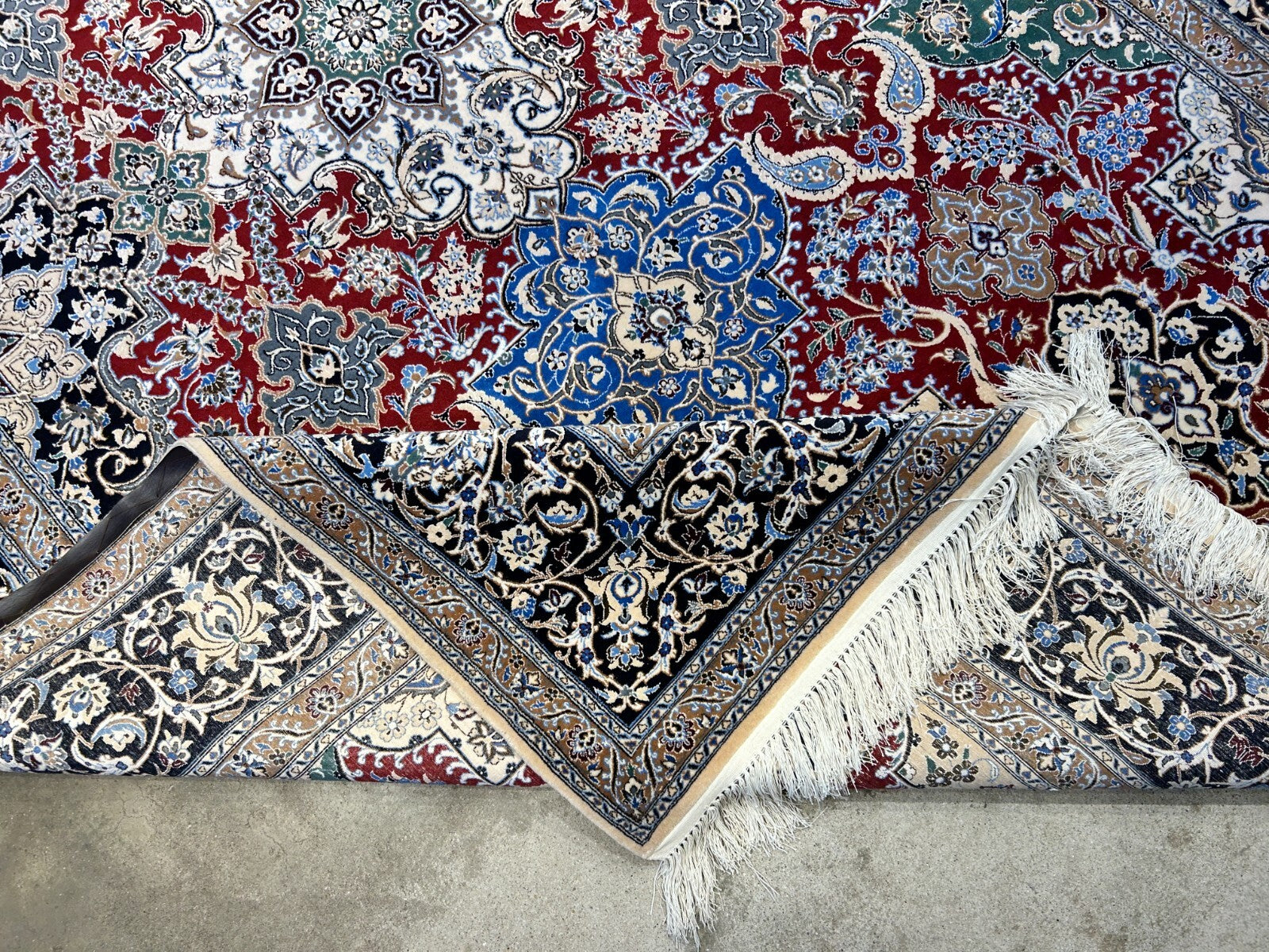 6'8"x10' Very Fine Hand-Knotted Wool & Silk Naine Rug - Area Carpet