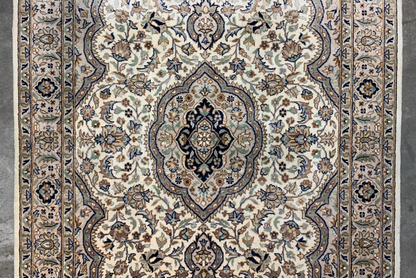 4'0'' x 6'1'' Very Fine Hand-Knotted 100% Wool PakPersian Area Rug - Carpet