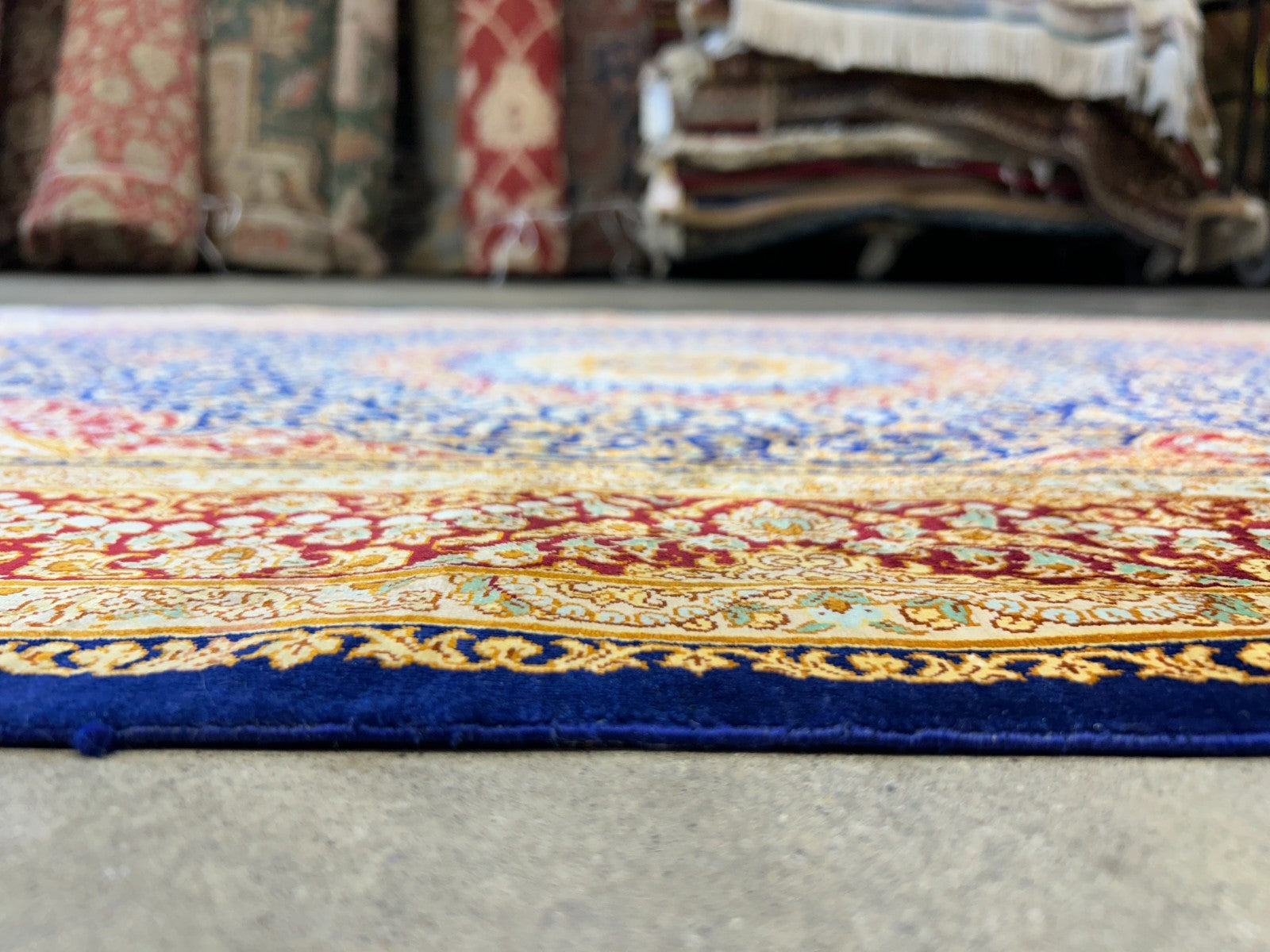 3'3"x5' Exquisite Extra-Fine Hand-Knotted 100% Silk Qume Area Rug - Carpet