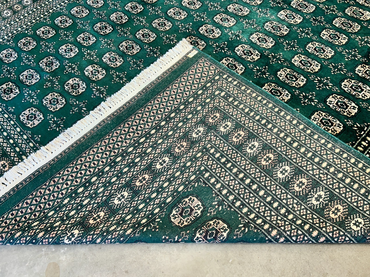 8'x10' Hand-Knotted 100% Wool Pile Bokhara Rug