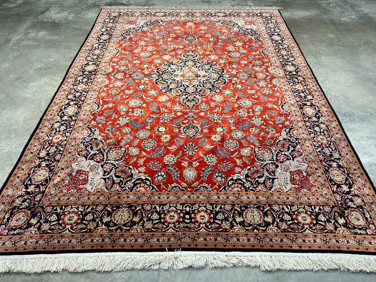 6'10"x9'9" Exquisite Hand-Knotted 100% Silk Kashane Rug