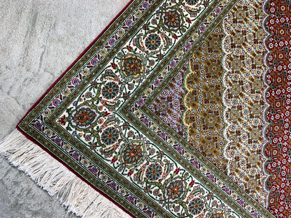 5'x6'8" Fine Hand-Knotted Wool & Silk Blend Tabrize Mahi Carpet - Area Rug