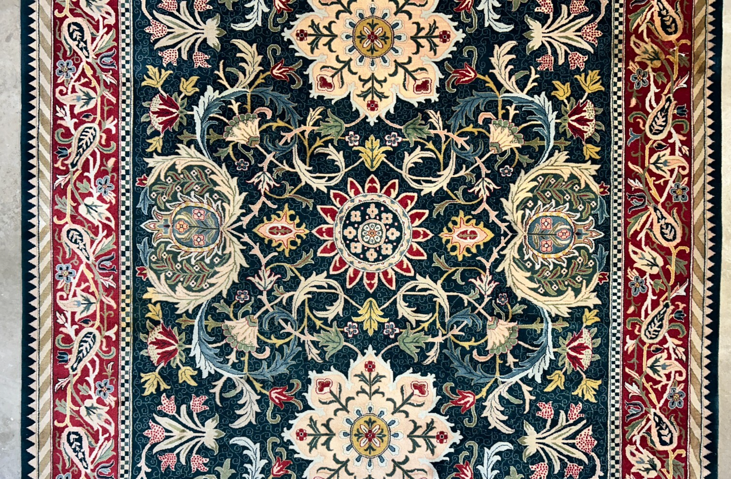 9'x12' Hand-Knotted 100% Wool Pile Oriental Rug