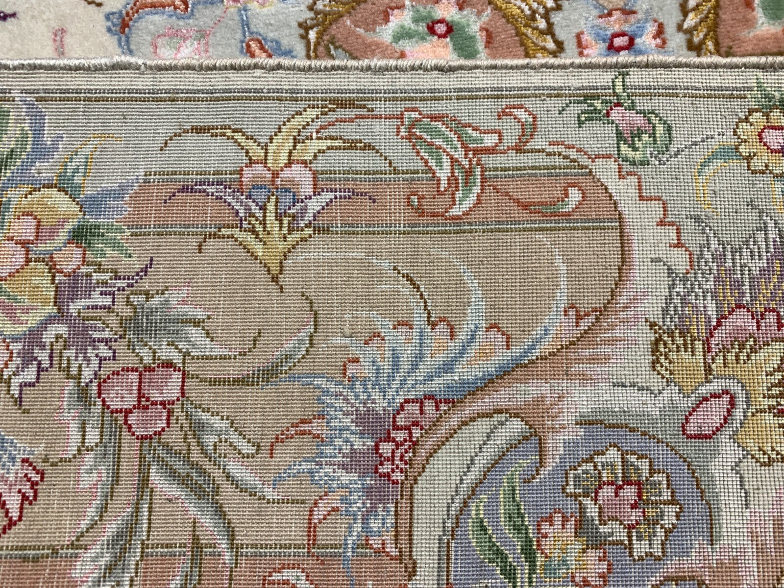 4'10"x6'10" Very Fine Hand-Knotted Wool & Silk Blend Tabrize Carpet - Area Rug