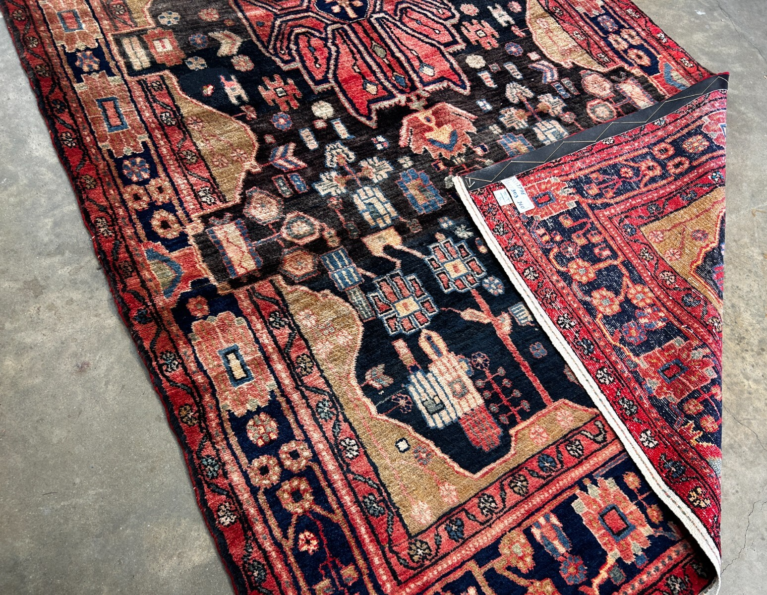 5'3" x 9'11" Hand-Knotted 100% Lamb Wool Pile Nahavande Area Rug - Carpet