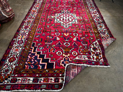 5'5" x 10'1" Hand-Knotted 100% Wool Carpet - Hamadane Area Rug