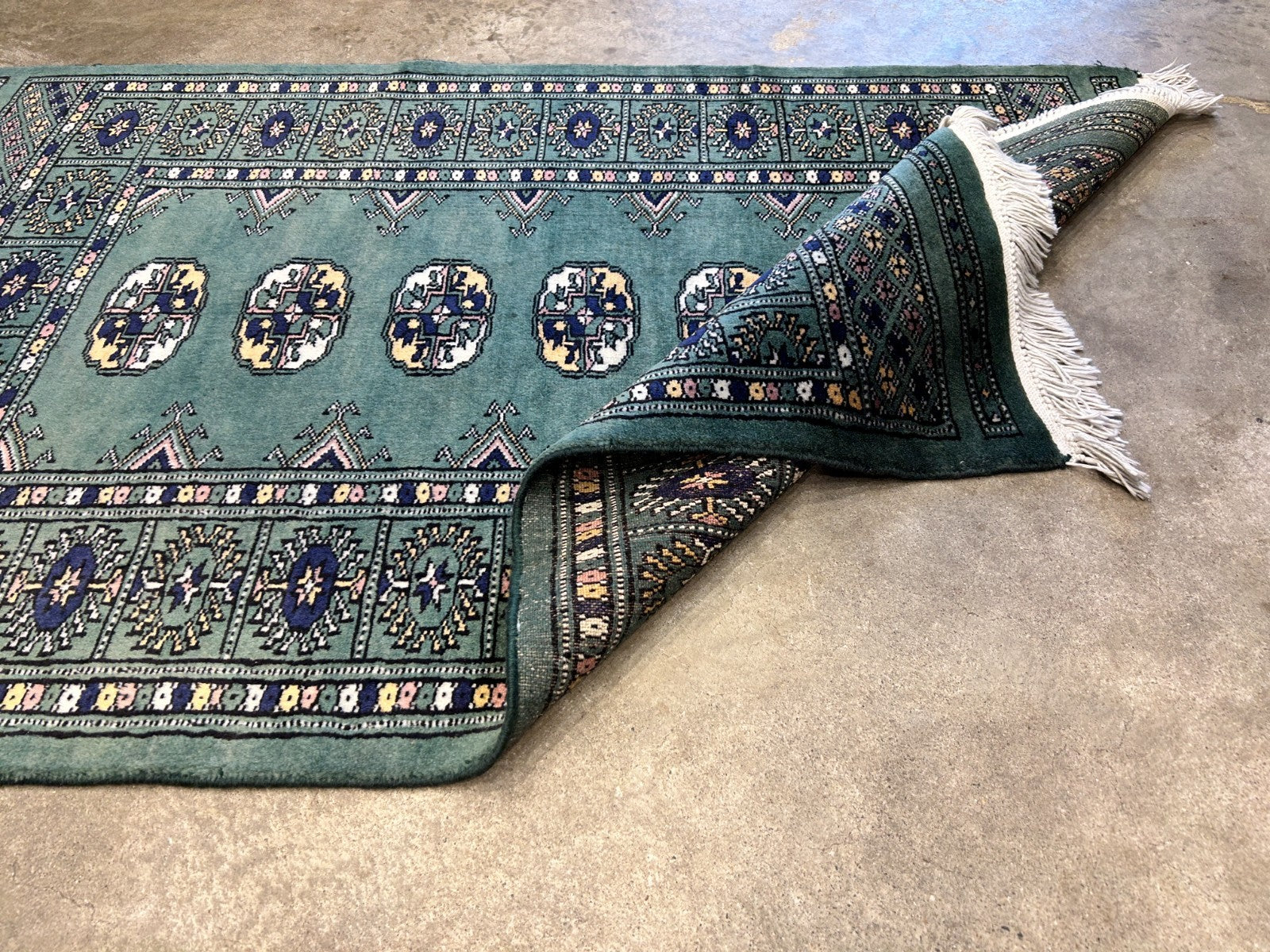 2'8"x4'1" Hand-Knotted 100% Wool Pile Bokhara Rug