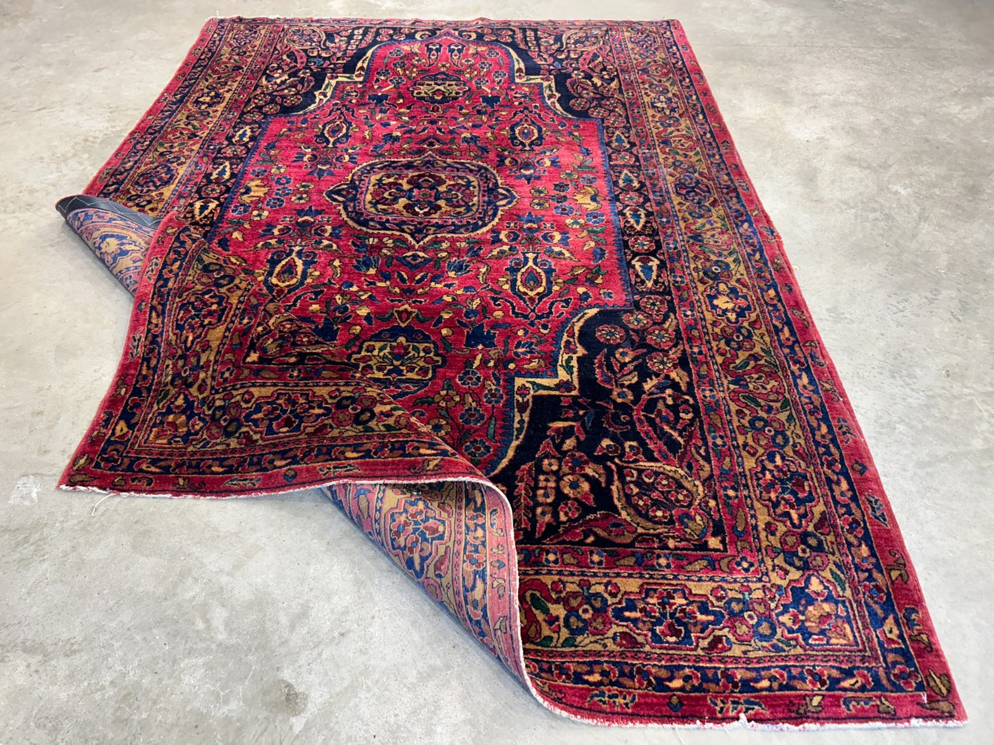 4'5"x6'6" Rare Antique Hand-Knotted 100% Wool Pile Sarouke Area Rug - Carpet