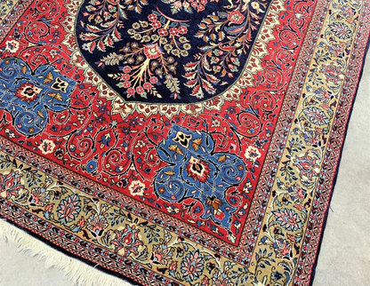 Collector Item -  4'4" x 6'7'' Very Fine Hand-Knotted 100% Wool Kashane Rug