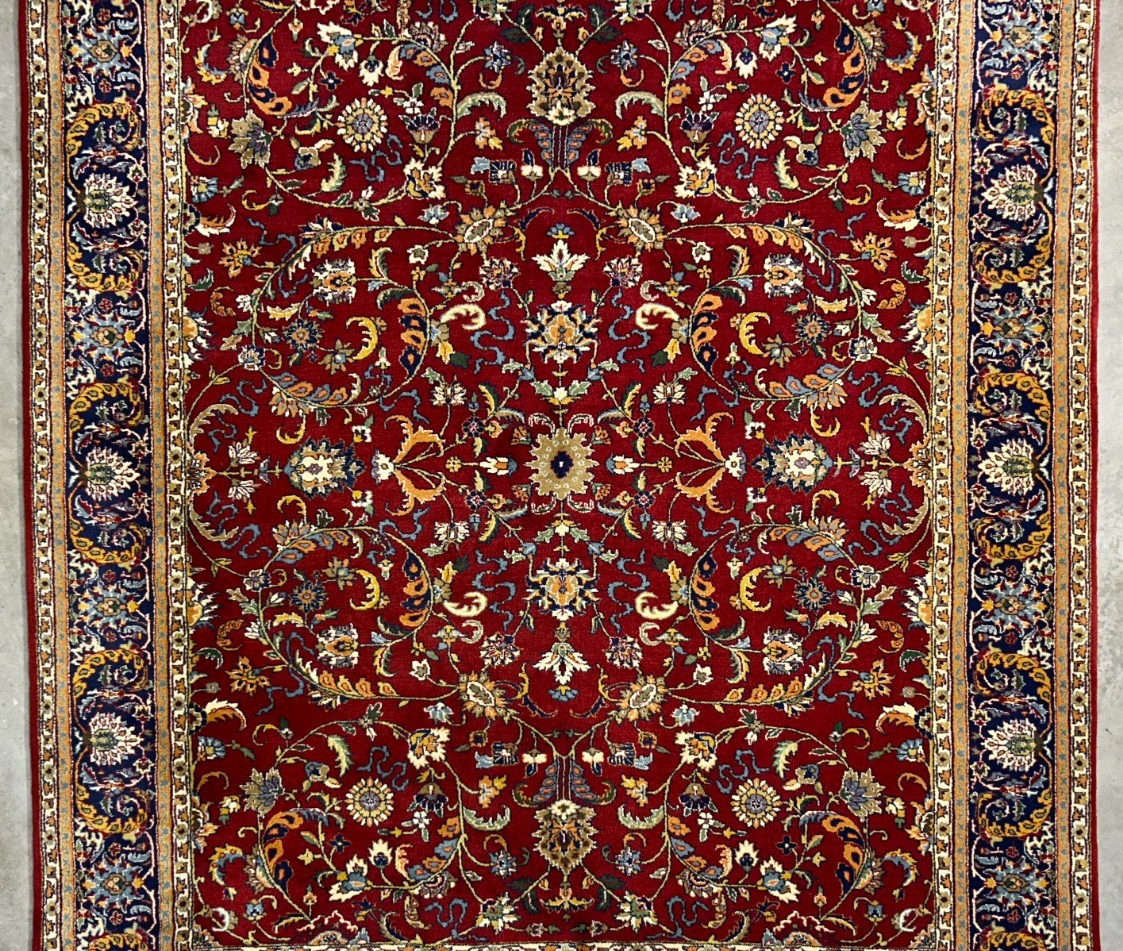 7'11"x9'7" Hand-Knotted 100% Wool Pile Qume Rug