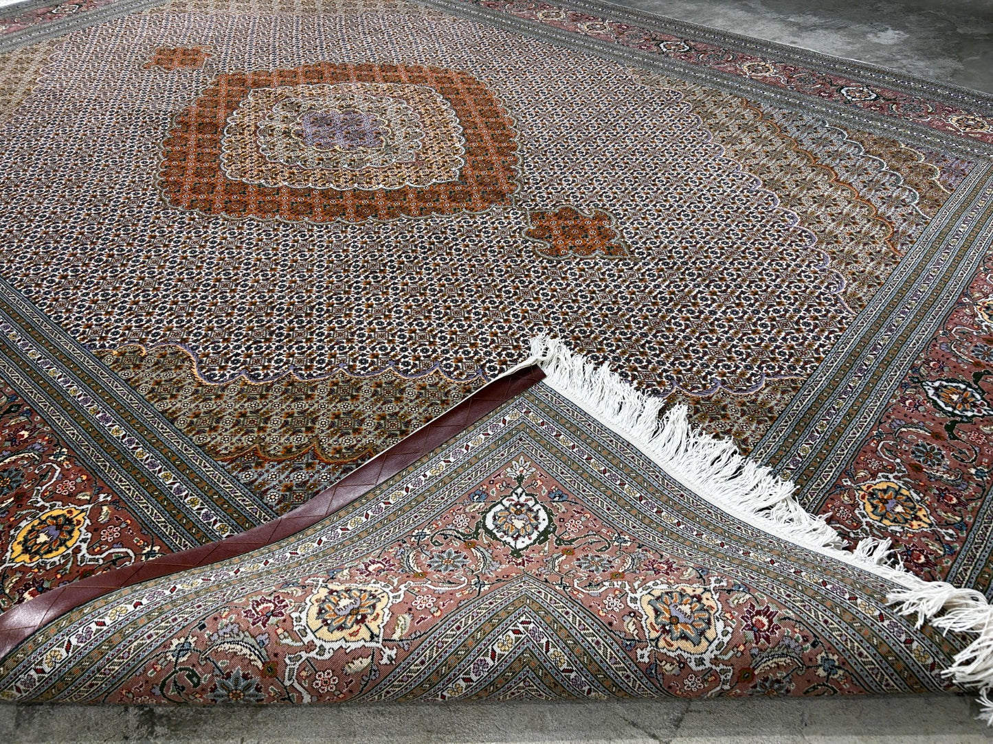 8'4"x11' Hand-Knotted Silk & Wool Tabrize Fish Style  Rug - Carpet