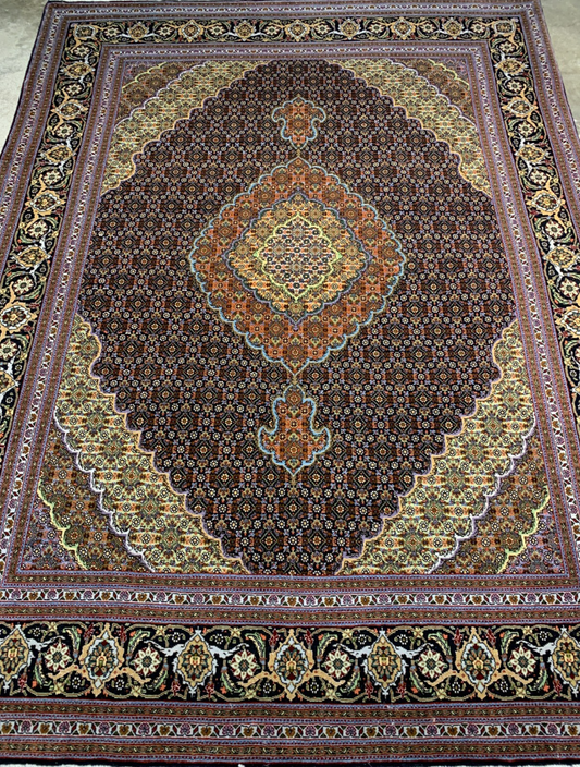 5'1"x6'8" Fine Hand-Knotted Wool & Silk Blend Tabrize Mahi Carpet - Area Rug