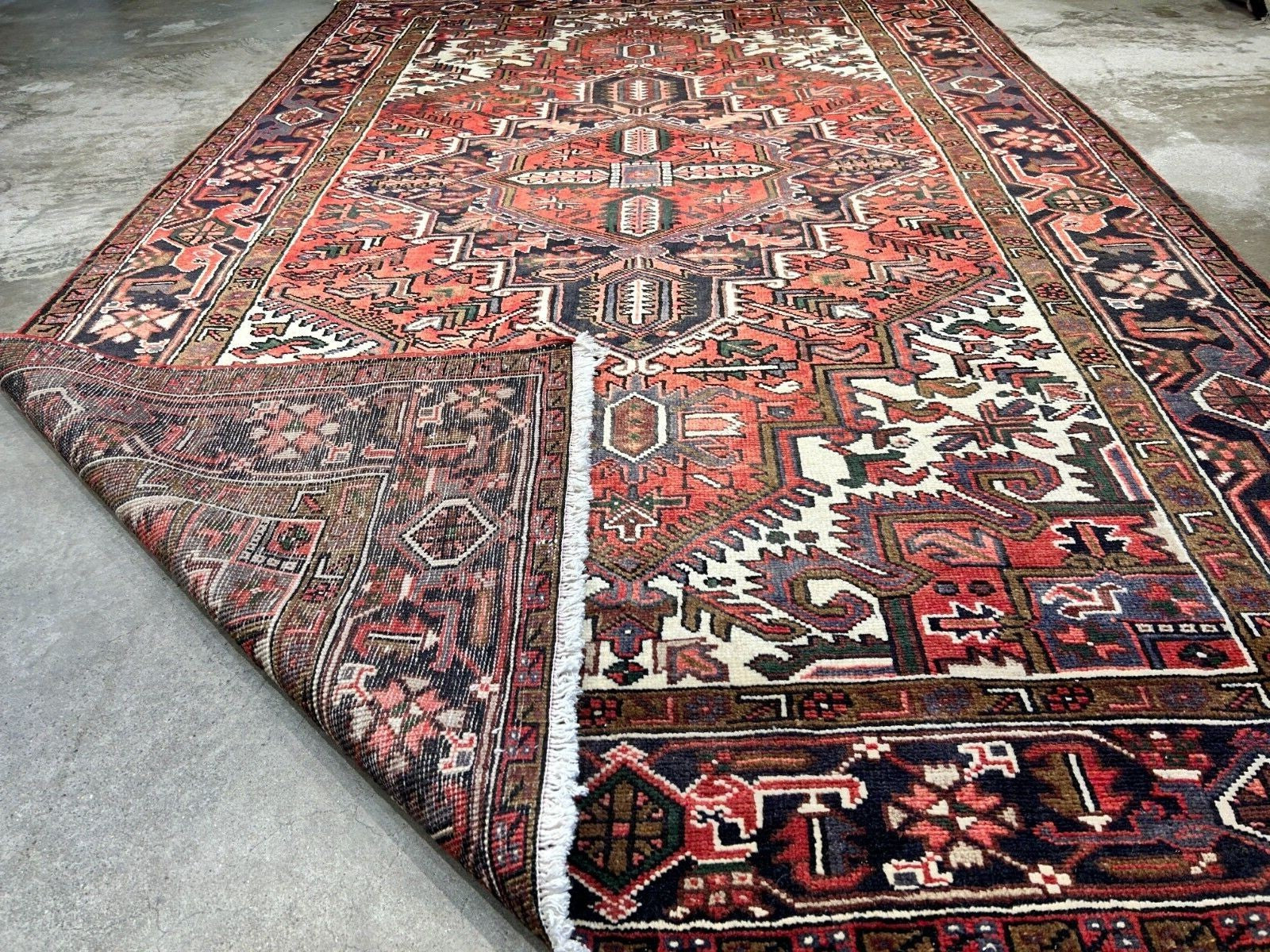 6'7" x 10'4" One-of-a-kind 100% Wool Pile Herize Area Rug - Handamade Carpet