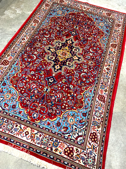 Pre-1900  4'3" x 6'10" Very-Fine Hand-Knotted 100% Wool Sarouke Rug