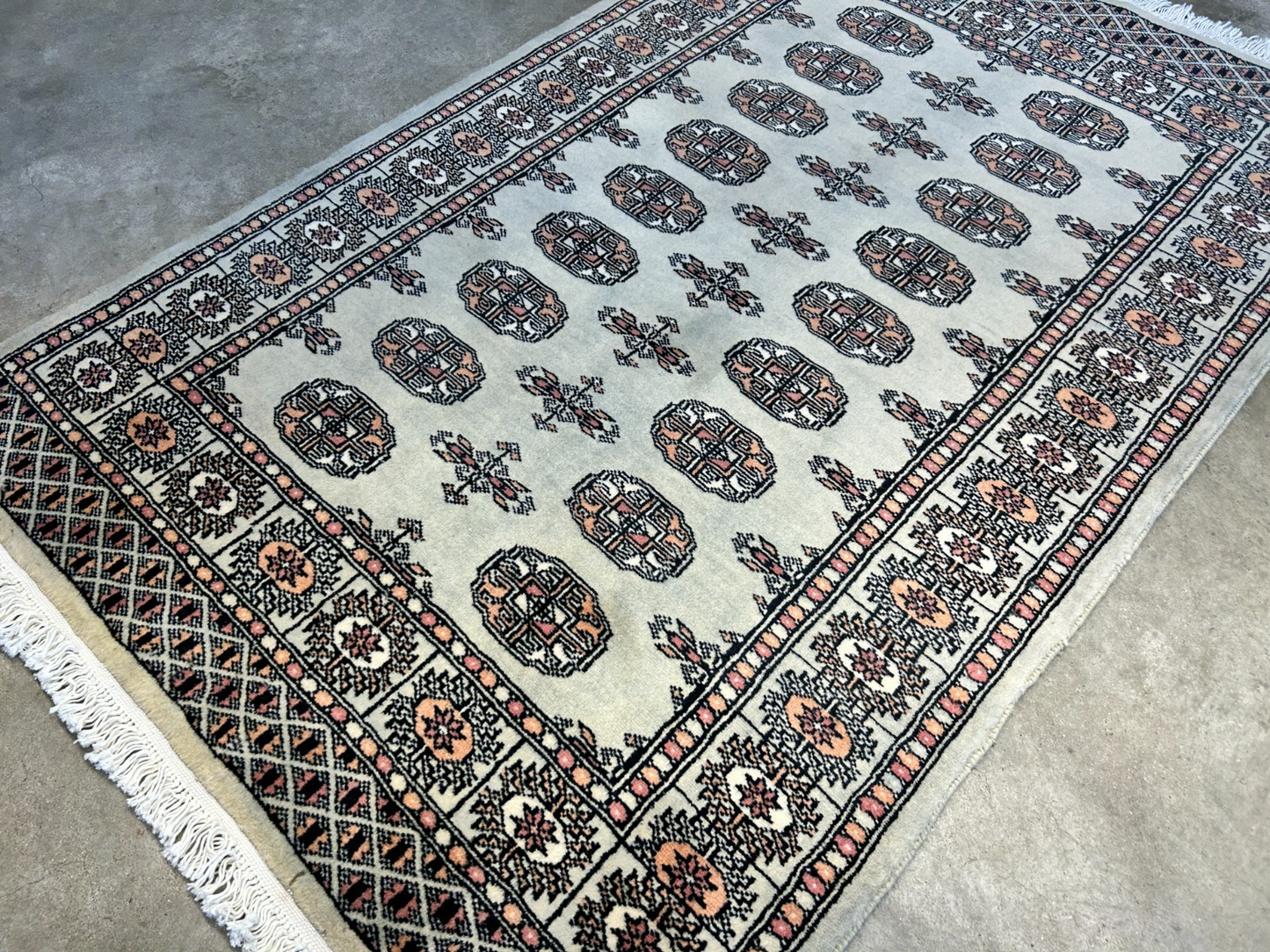 3'1"x4'9" Hand-Knotted 100% Wool Pile Bokhara Rug