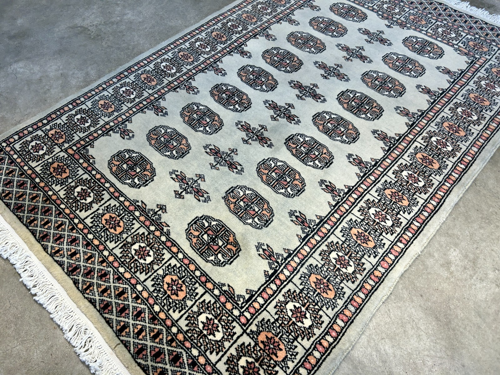 3'1"x4'9" Hand-Knotted 100% Wool Pile Bokhara Rug