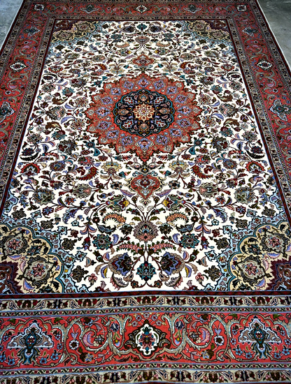 7'0"x10'8" Fine Hand-Knotted Wool & Silk Blend Tabrize Carpet - Area Rug