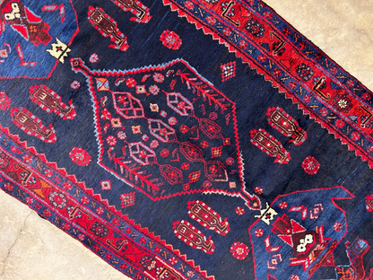 4'7" x 9'9'' Hand-Knotted 100% Lamb Wool Bidjare Area Rug