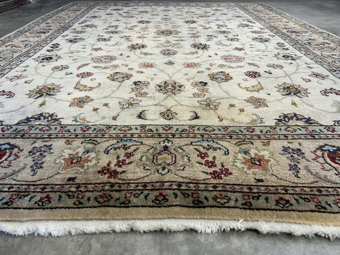 7’x9’11” Vintage Hand-Knotted 100% Wool Pile Tabrize Area Rug - Carpet