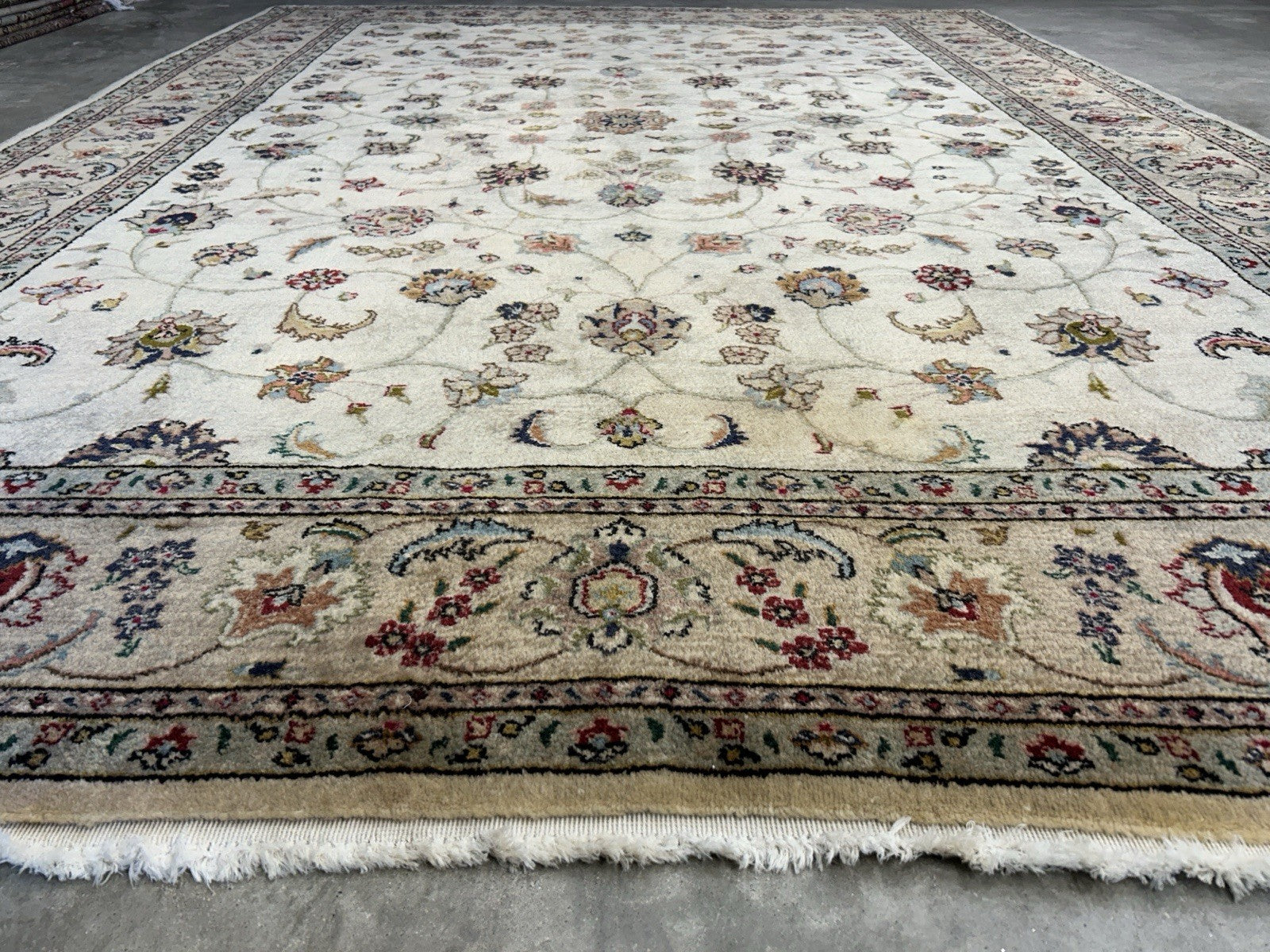 7’x9’11” Vintage Hand-Knotted 100% Wool Pile Tabrize Area Rug - Carpet