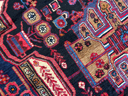 5'3" x 8'1'' Hand-Knotted 100% Lamb Wool Nahavande Area Rug