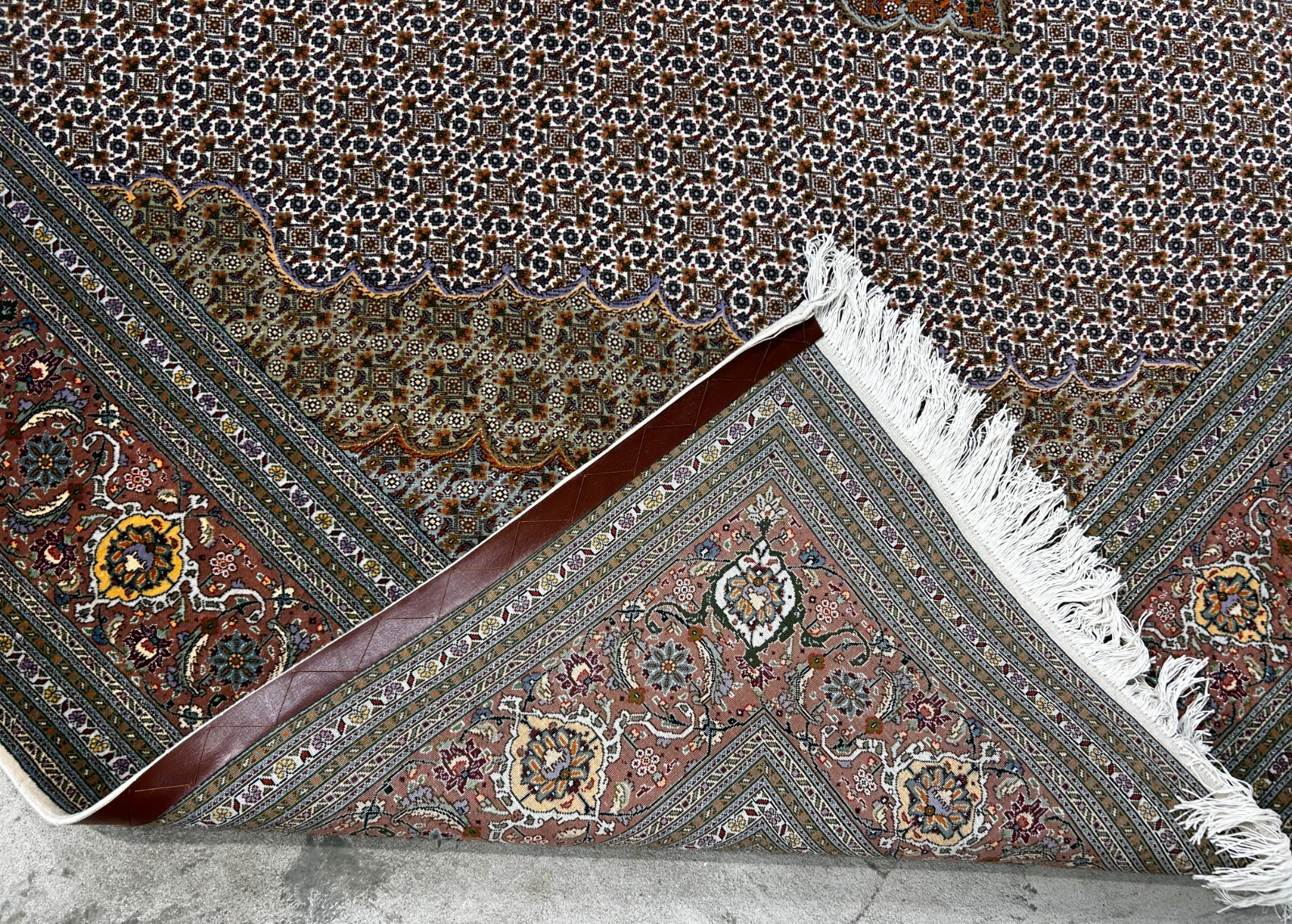 8'4"x11' Hand-Knotted Silk & Wool Tabrize Fish Style  Rug - Carpet