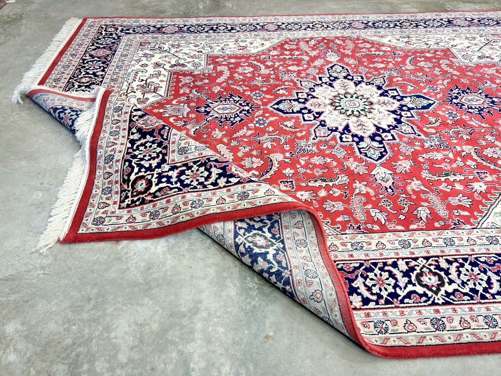 9' x 12' Hand-Knotted 100% Wool Carpet - Herize Design Area Rug