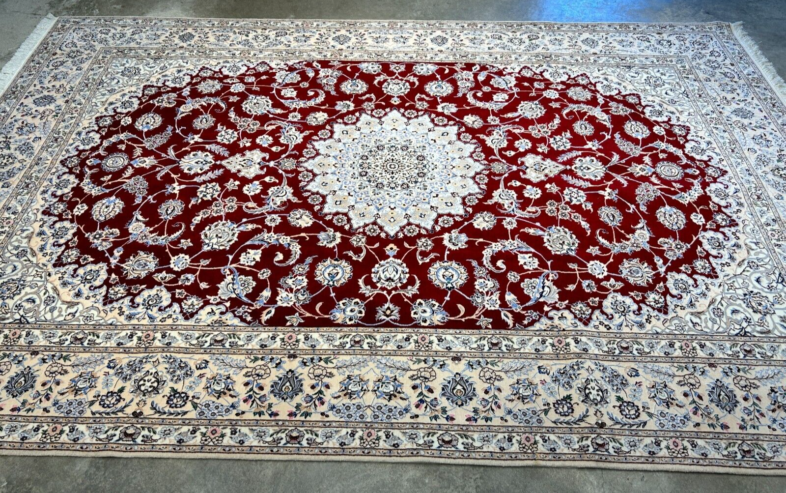 6'7"x9'6" Fine Hand-Knotted Wool & Silk Naine Rug - Area Carpet
