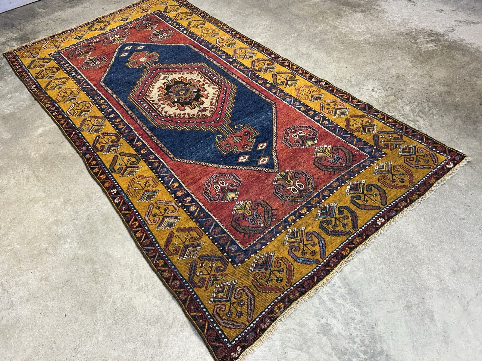 4'2"x8'1" Antique Hand-Knotted 100% Wool Pile Kazak Caucasian Area Rug - Carpet