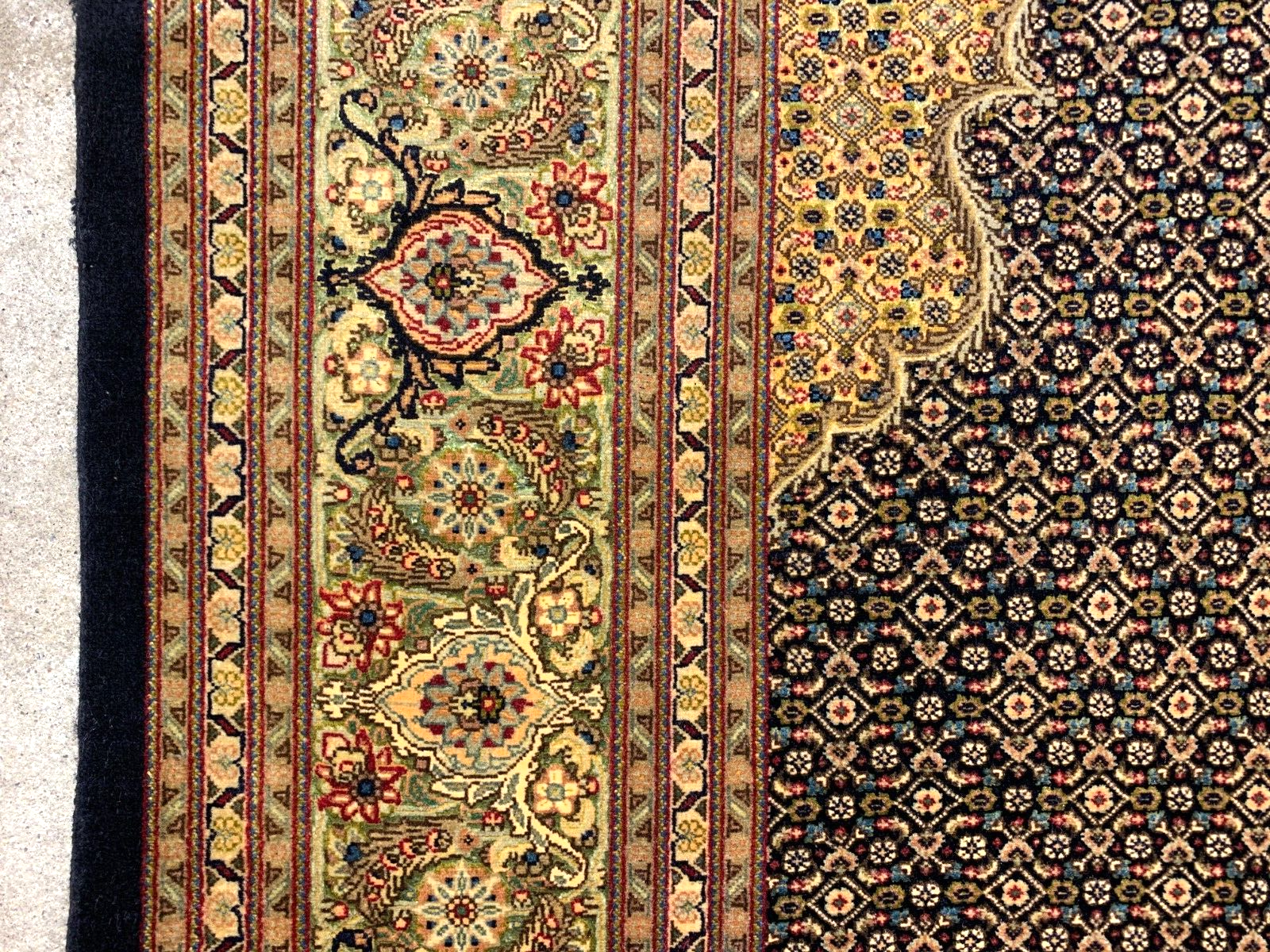 4'1"x6'6" Very Fine Hand-Knotted Wool & Silk Blend Tabrize Mahi Carpet -  Rug