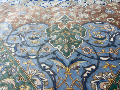 10'1"x13'1" Exquisite Signed Hand-Knotted 100% Silk Qume Rug