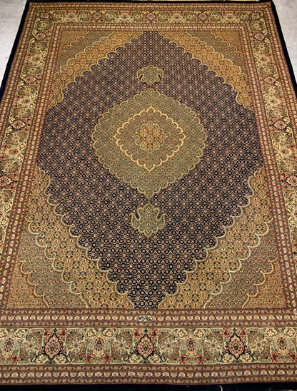 4'1"x6'6" Very Fine Hand-Knotted Wool & Silk Blend Tabrize Mahi Carpet -  Rug